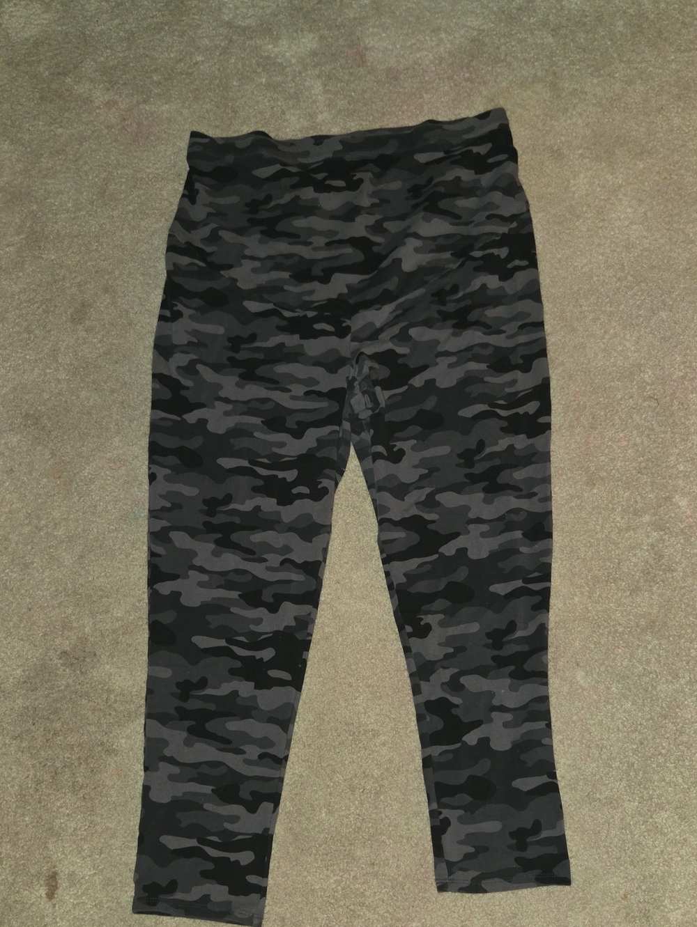 💼 Time And Tru Camo Maternity Leggings